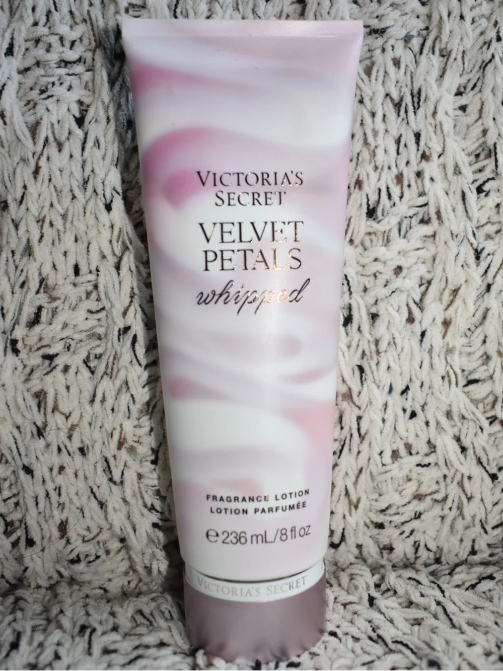 Velvet Petals Whipped Lotion — Pink & White